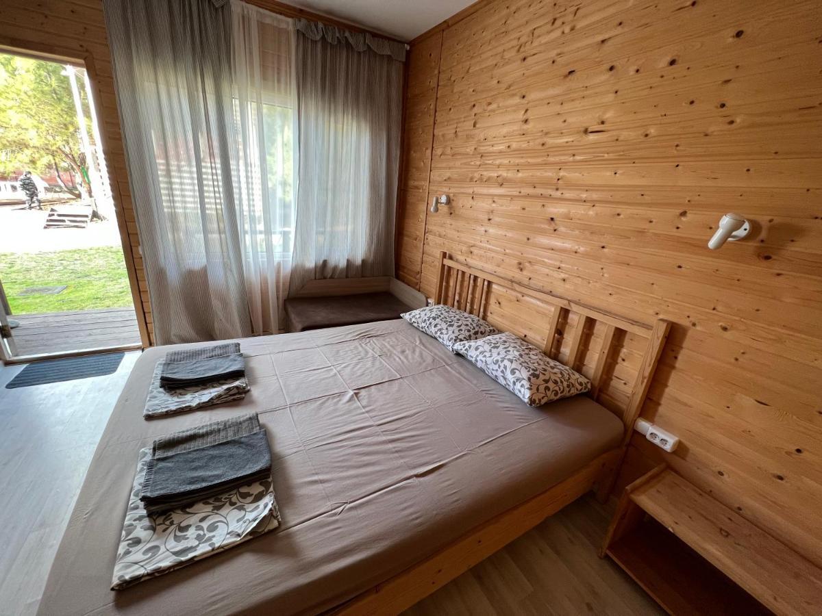 Mini-Hotel Forest Club 皮聪达 外观 照片