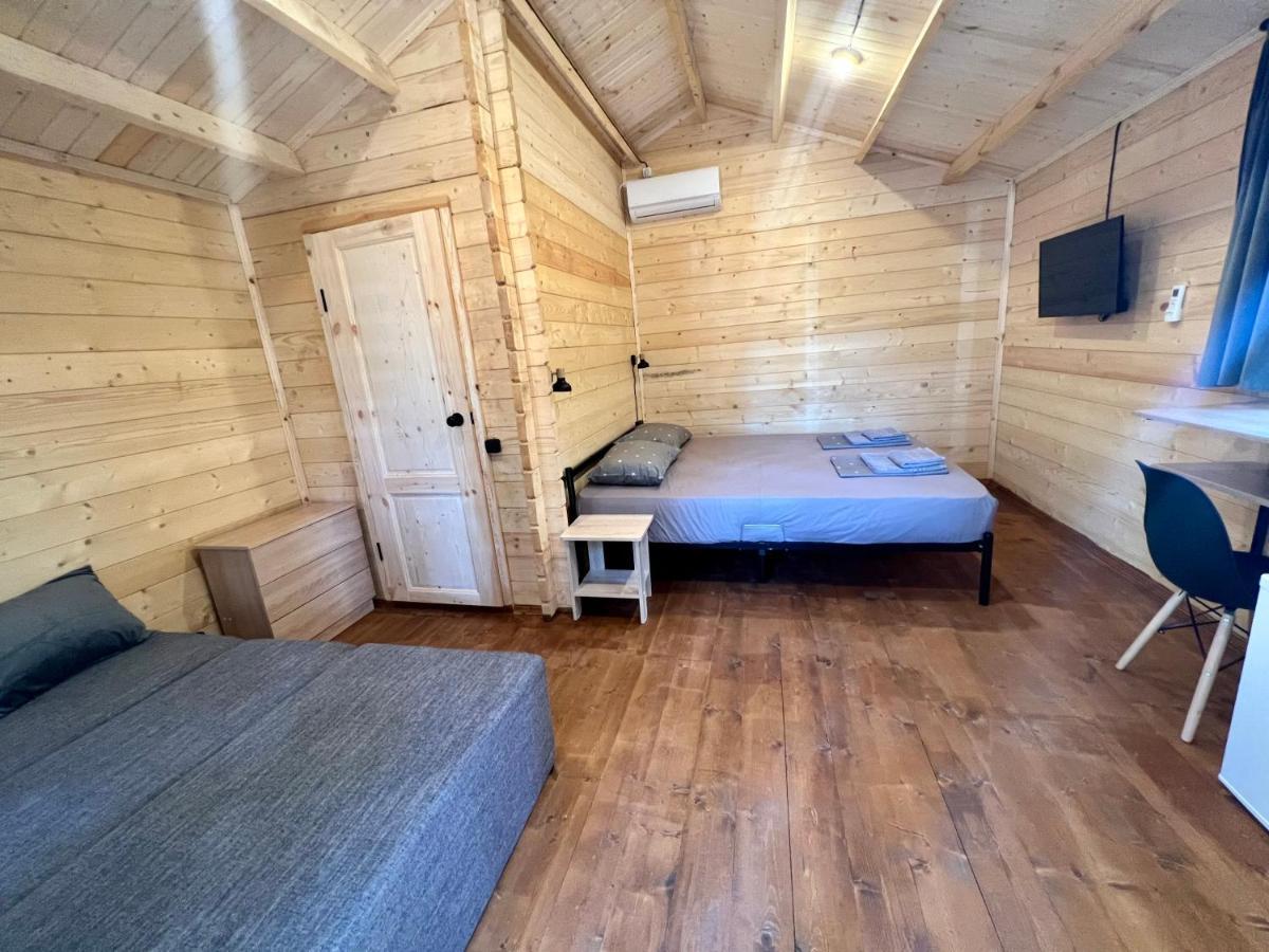 Mini-Hotel Forest Club 皮聪达 外观 照片