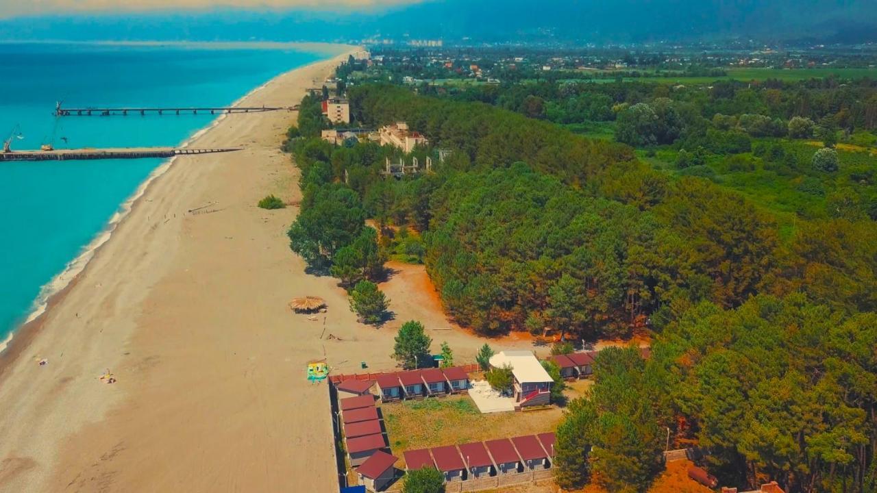 Mini-Hotel Forest Club 皮聪达 外观 照片